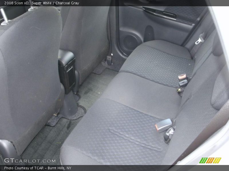 Super White / Charcoal Gray 2008 Scion xD