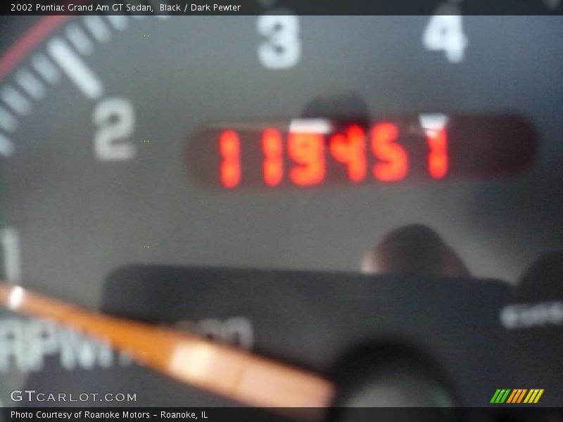 Black / Dark Pewter 2002 Pontiac Grand Am GT Sedan