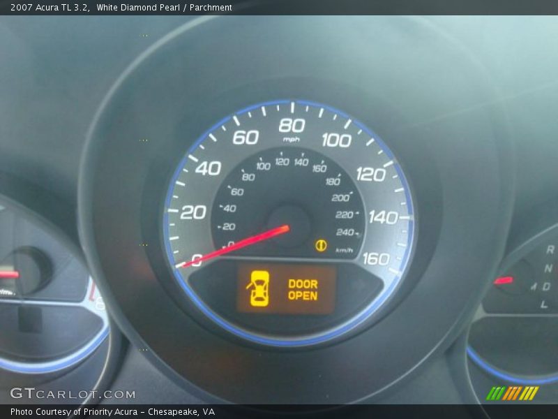 White Diamond Pearl / Parchment 2007 Acura TL 3.2