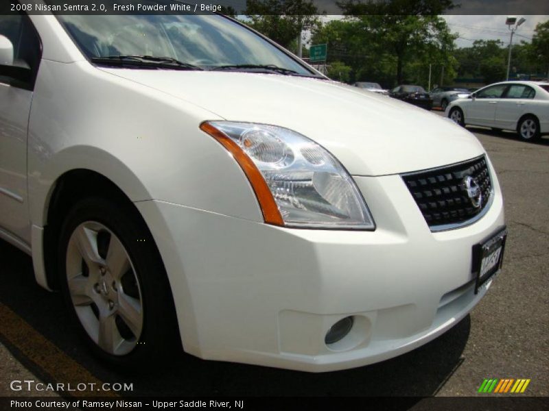 Fresh Powder White / Beige 2008 Nissan Sentra 2.0