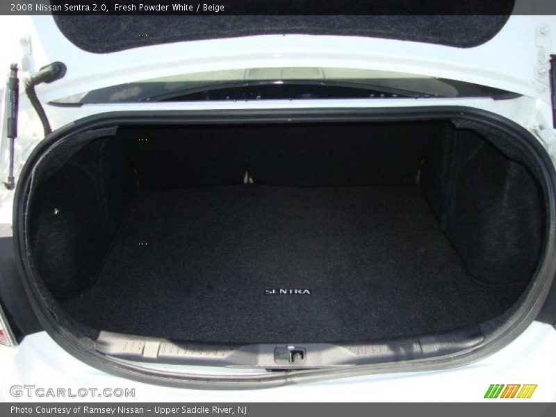 Fresh Powder White / Beige 2008 Nissan Sentra 2.0