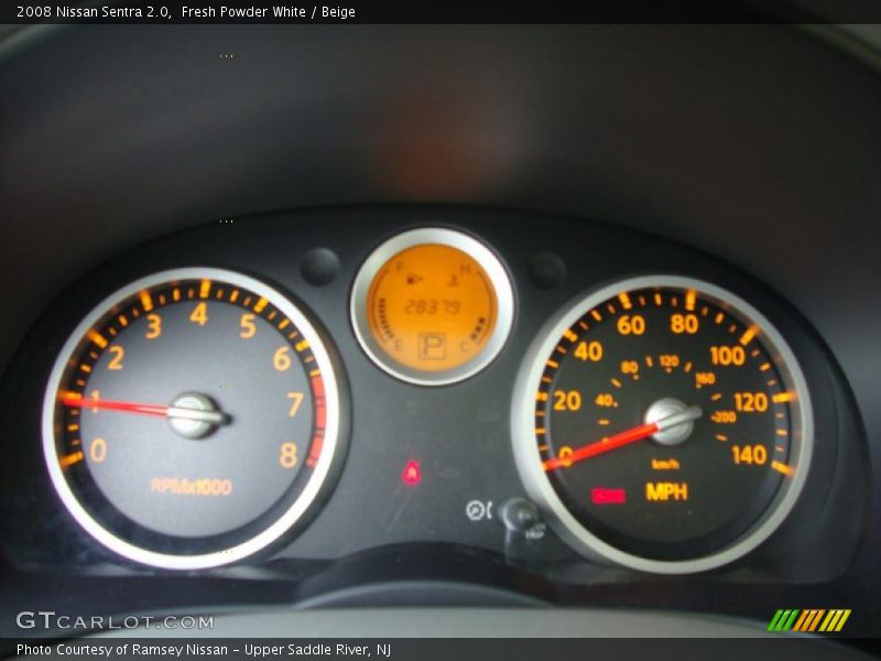 Fresh Powder White / Beige 2008 Nissan Sentra 2.0