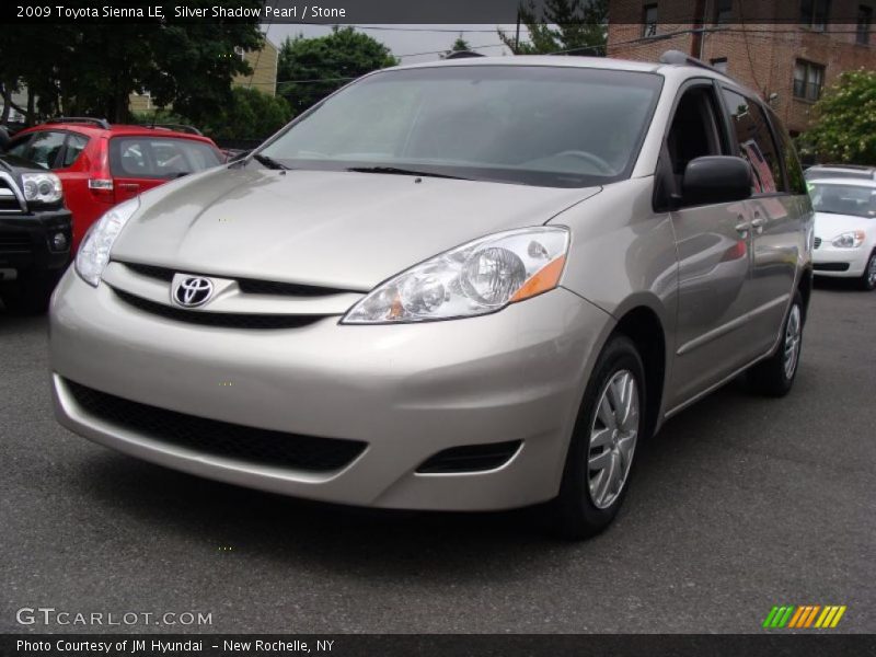 Silver Shadow Pearl / Stone 2009 Toyota Sienna LE