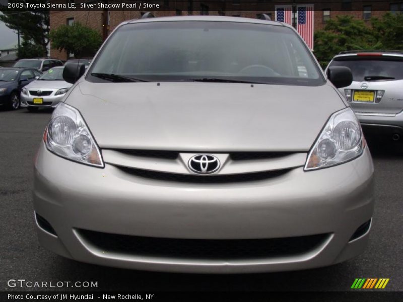 Silver Shadow Pearl / Stone 2009 Toyota Sienna LE