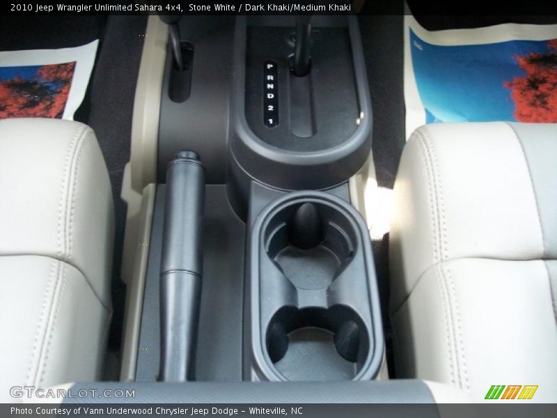 Stone White / Dark Khaki/Medium Khaki 2010 Jeep Wrangler Unlimited Sahara 4x4