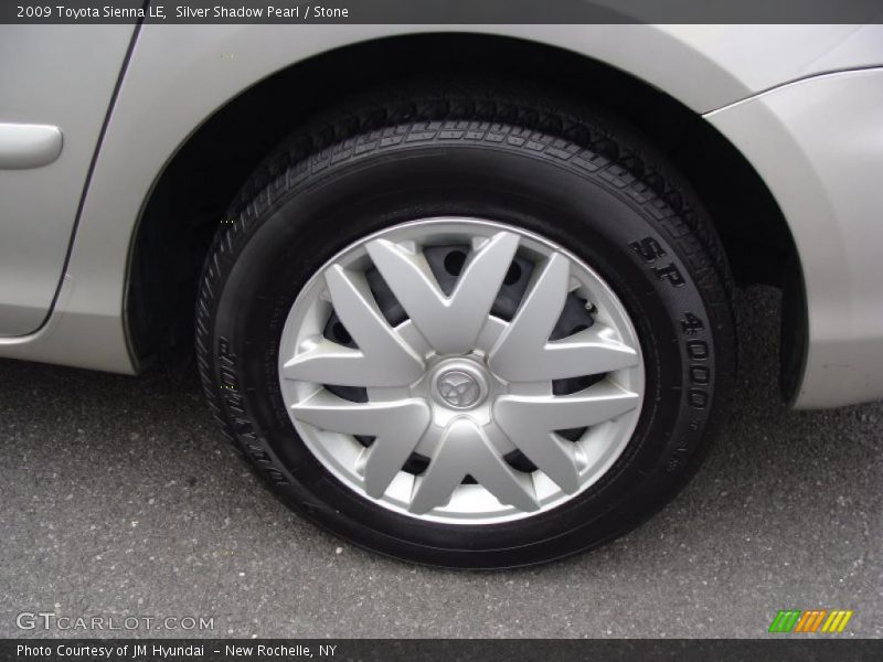 Silver Shadow Pearl / Stone 2009 Toyota Sienna LE