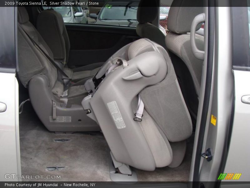 Silver Shadow Pearl / Stone 2009 Toyota Sienna LE