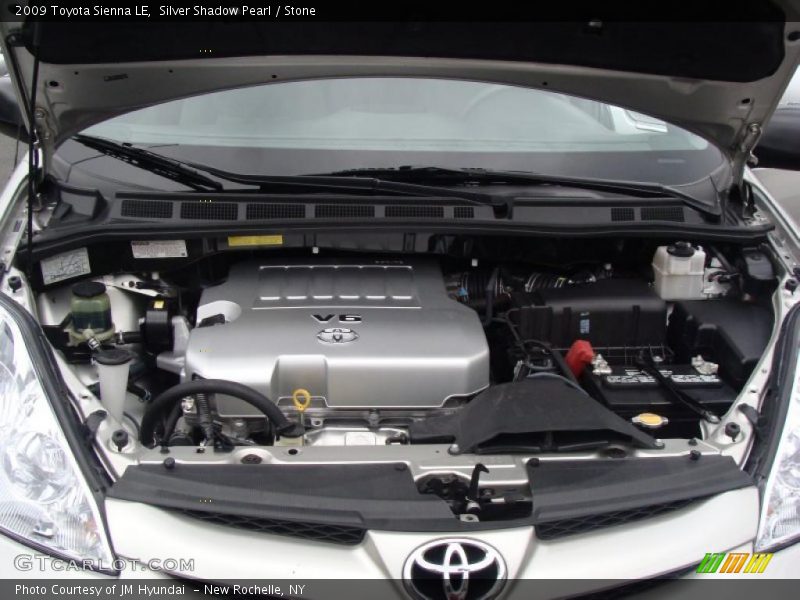 Silver Shadow Pearl / Stone 2009 Toyota Sienna LE