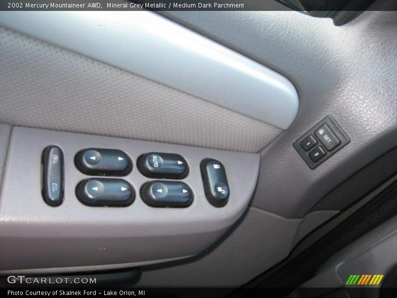 Mineral Grey Metallic / Medium Dark Parchment 2002 Mercury Mountaineer AWD