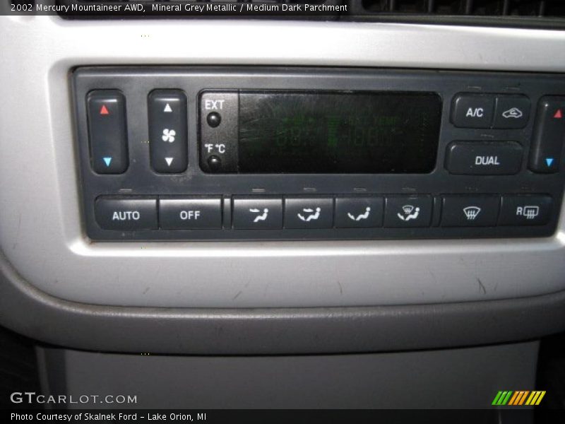 Mineral Grey Metallic / Medium Dark Parchment 2002 Mercury Mountaineer AWD
