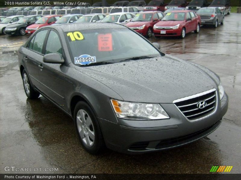 Willow Gray / Gray 2010 Hyundai Sonata GLS