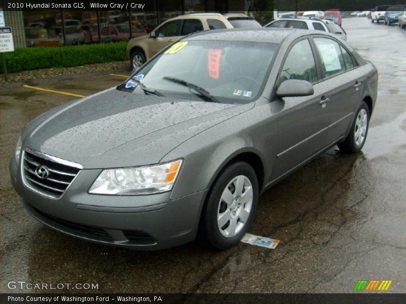 Willow Gray / Gray 2010 Hyundai Sonata GLS