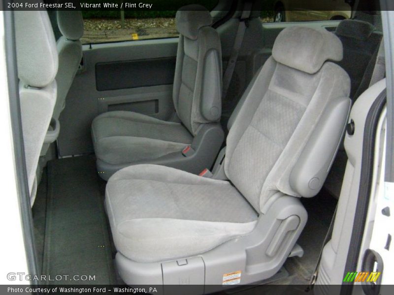 Vibrant White / Flint Grey 2004 Ford Freestar SEL