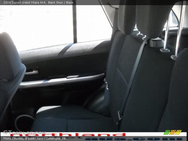 Black Onyx / Black 2006 Suzuki Grand Vitara 4x4
