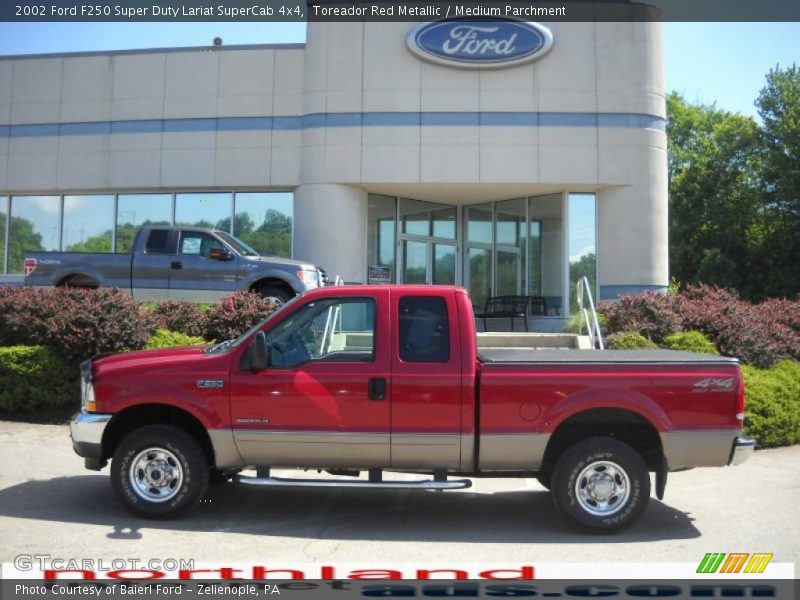 Toreador Red Metallic / Medium Parchment 2002 Ford F250 Super Duty Lariat SuperCab 4x4