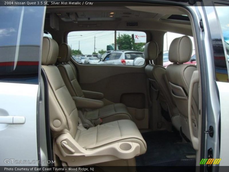 Silver Mist Metallic / Gray 2004 Nissan Quest 3.5 SE