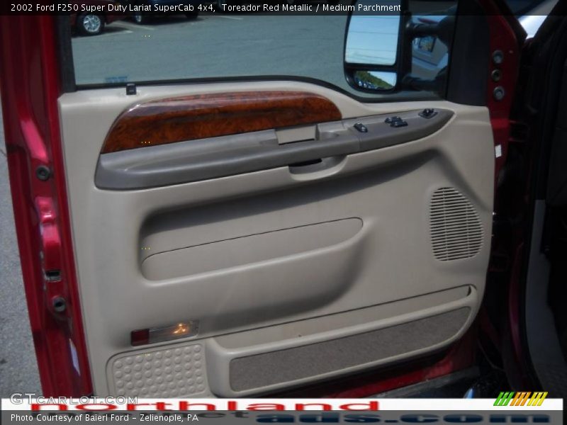 Toreador Red Metallic / Medium Parchment 2002 Ford F250 Super Duty Lariat SuperCab 4x4