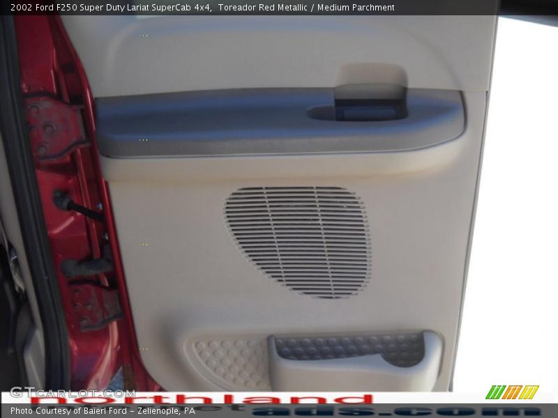 Toreador Red Metallic / Medium Parchment 2002 Ford F250 Super Duty Lariat SuperCab 4x4