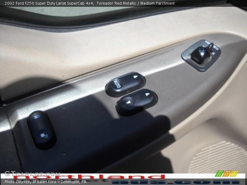 Toreador Red Metallic / Medium Parchment 2002 Ford F250 Super Duty Lariat SuperCab 4x4