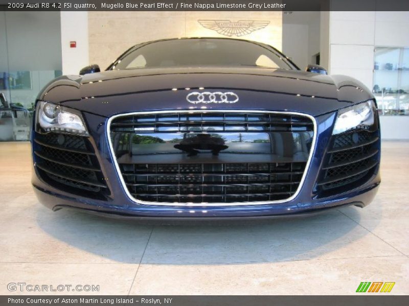 Mugello Blue Pearl Effect / Fine Nappa Limestone Grey Leather 2009 Audi R8 4.2 FSI quattro