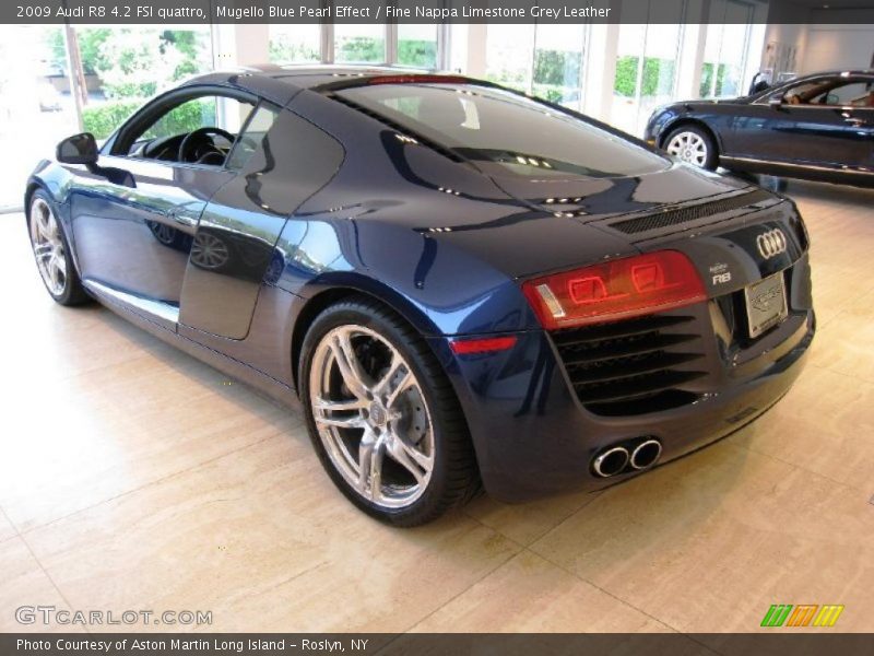 Mugello Blue Pearl Effect / Fine Nappa Limestone Grey Leather 2009 Audi R8 4.2 FSI quattro