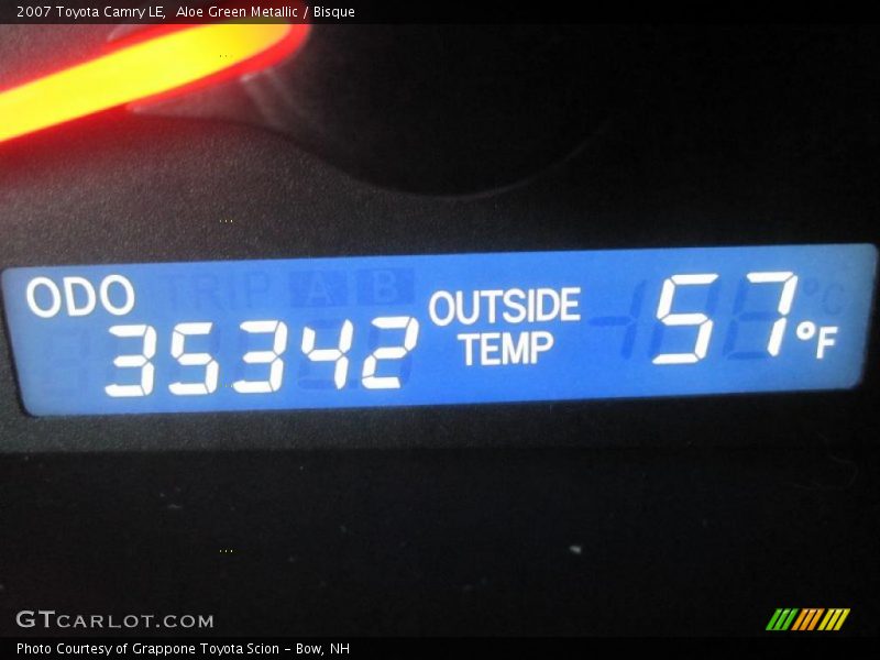 Aloe Green Metallic / Bisque 2007 Toyota Camry LE