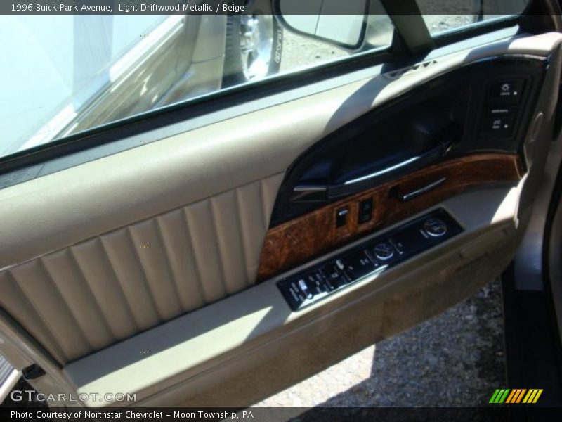 Light Driftwood Metallic / Beige 1996 Buick Park Avenue