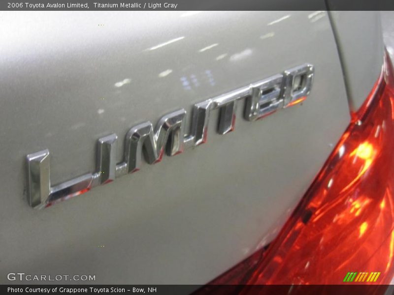 Titanium Metallic / Light Gray 2006 Toyota Avalon Limited
