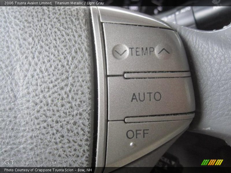Titanium Metallic / Light Gray 2006 Toyota Avalon Limited