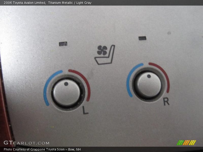 Titanium Metallic / Light Gray 2006 Toyota Avalon Limited