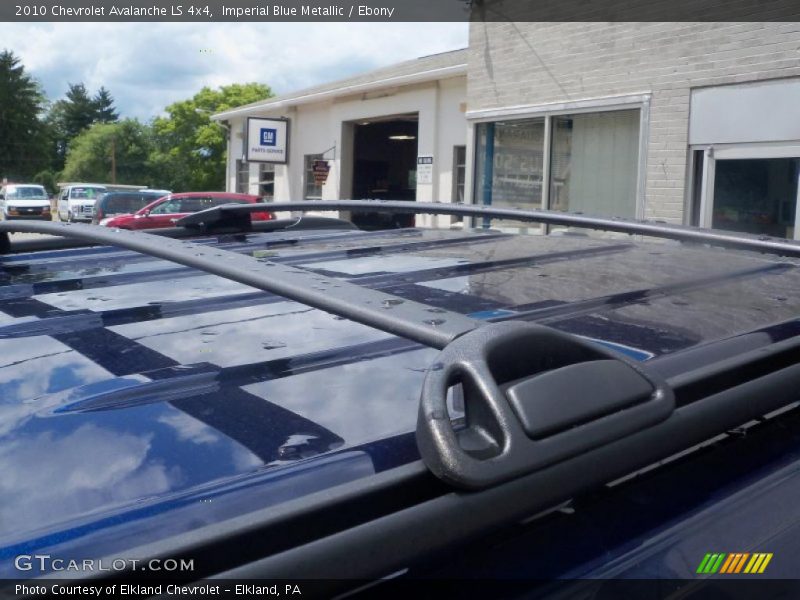 Imperial Blue Metallic / Ebony 2010 Chevrolet Avalanche LS 4x4