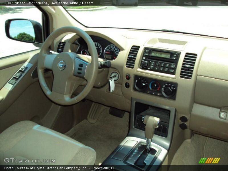 Avalanche White / Desert 2007 Nissan Pathfinder SE
