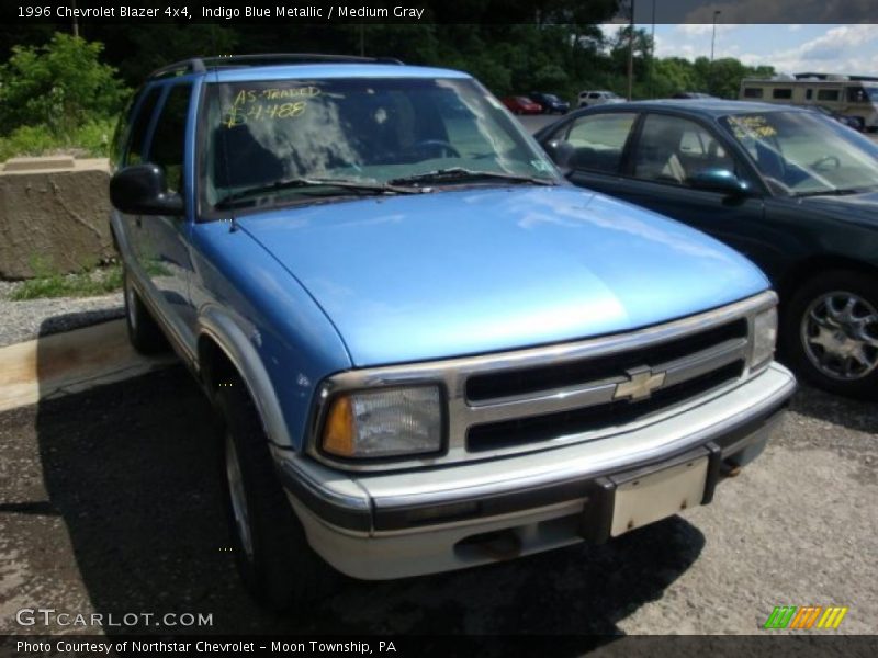 Indigo Blue Metallic / Medium Gray 1996 Chevrolet Blazer 4x4