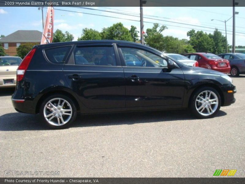 Black Pearl / Beige 2009 Hyundai Elantra Touring