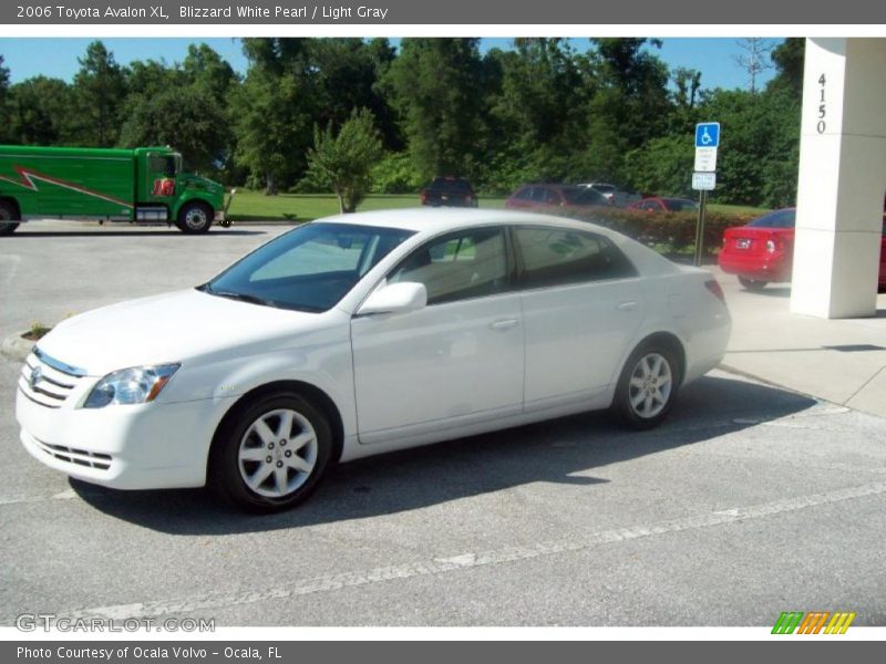Blizzard White Pearl / Light Gray 2006 Toyota Avalon XL