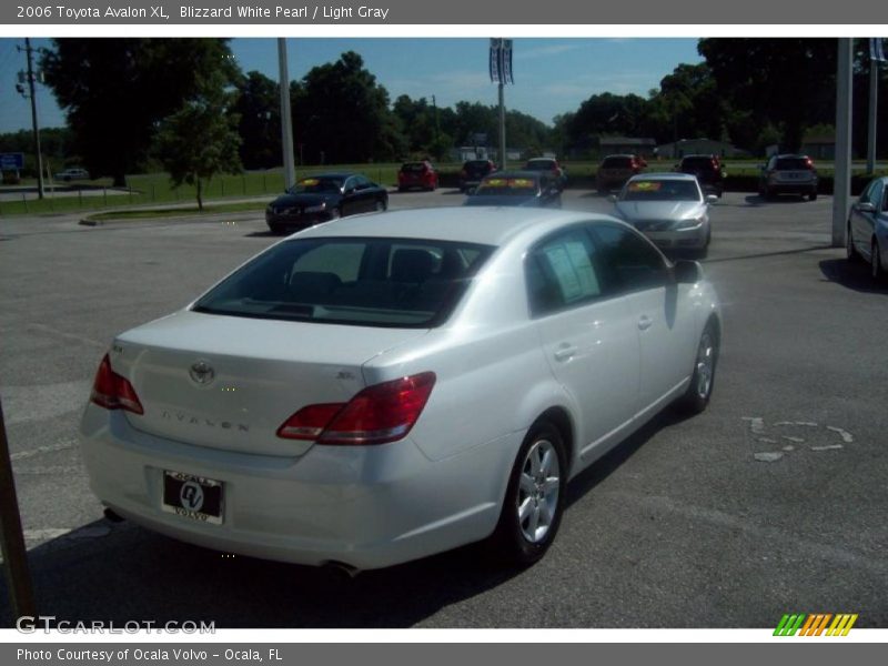 Blizzard White Pearl / Light Gray 2006 Toyota Avalon XL