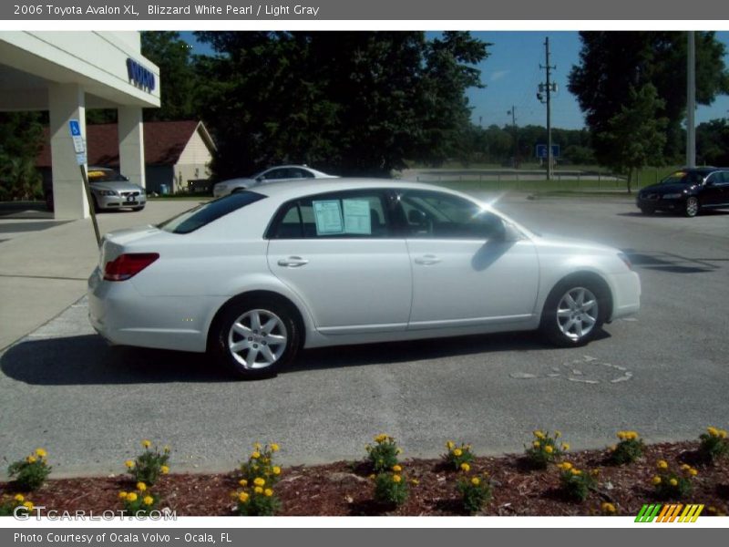 Blizzard White Pearl / Light Gray 2006 Toyota Avalon XL