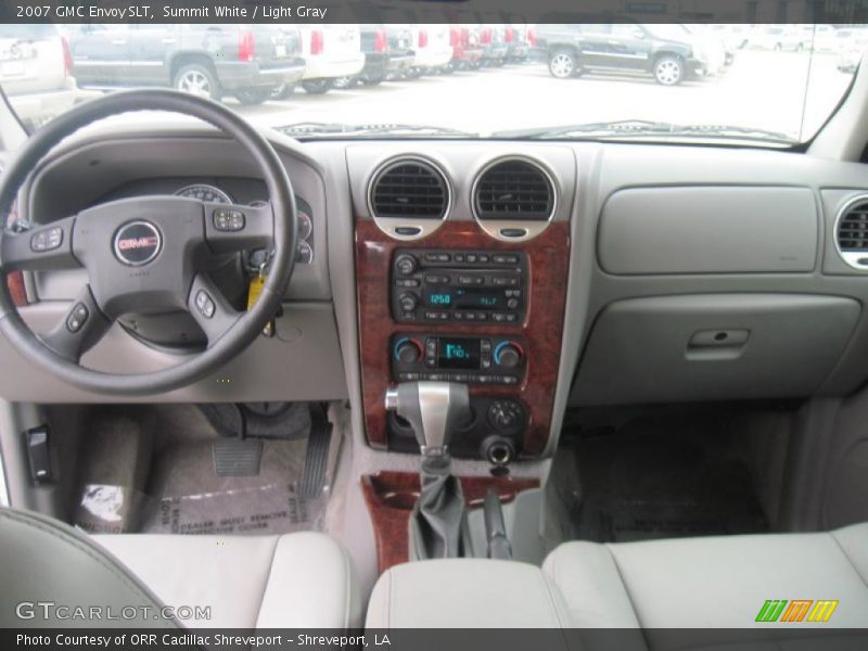 Summit White / Light Gray 2007 GMC Envoy SLT
