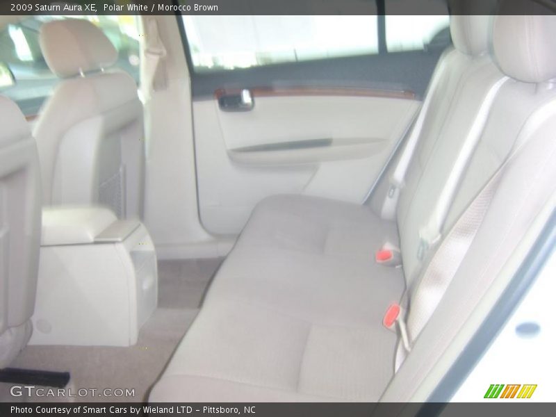 Polar White / Morocco Brown 2009 Saturn Aura XE