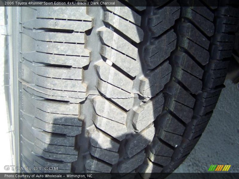 Black / Dark Charcoal 2006 Toyota 4Runner Sport Edition 4x4