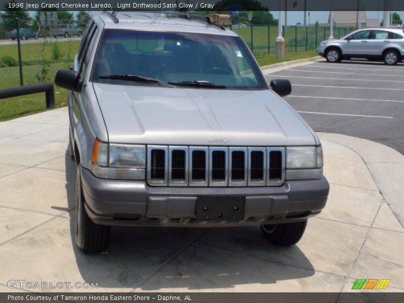 Light Driftwood Satin Glow / Gray 1998 Jeep Grand Cherokee Laredo