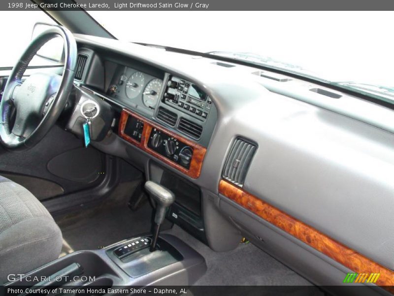 Light Driftwood Satin Glow / Gray 1998 Jeep Grand Cherokee Laredo