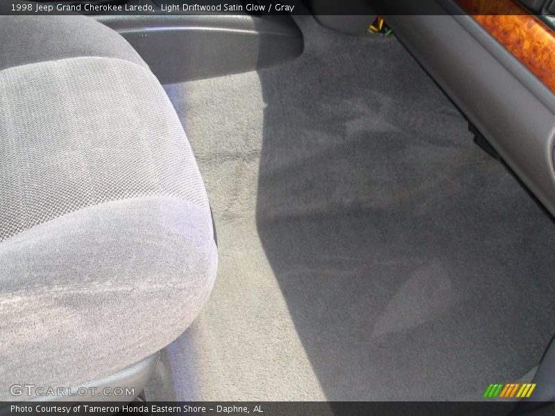 Light Driftwood Satin Glow / Gray 1998 Jeep Grand Cherokee Laredo