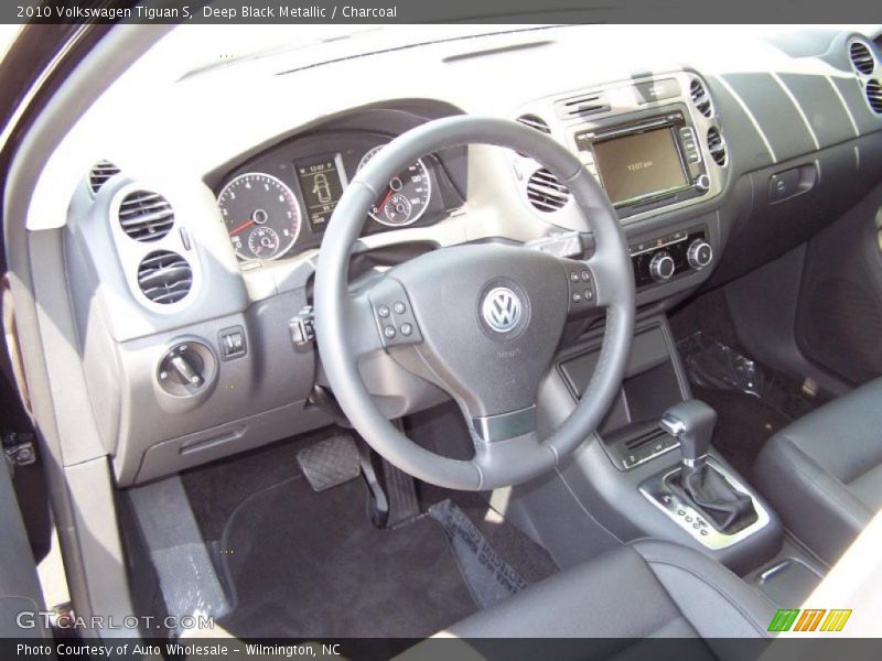 Deep Black Metallic / Charcoal 2010 Volkswagen Tiguan S
