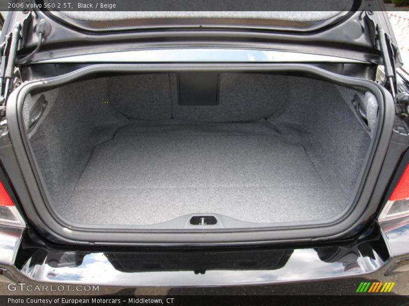 Black / Beige 2006 Volvo S60 2.5T
