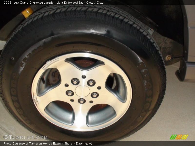Light Driftwood Satin Glow / Gray 1998 Jeep Grand Cherokee Laredo