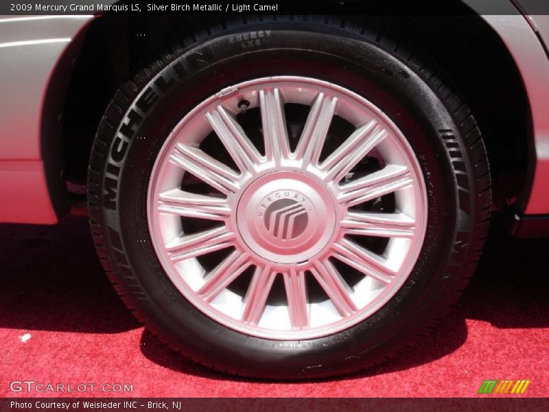 Silver Birch Metallic / Light Camel 2009 Mercury Grand Marquis LS