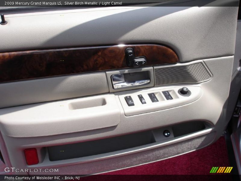 Silver Birch Metallic / Light Camel 2009 Mercury Grand Marquis LS