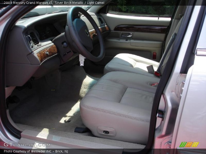 Silver Birch Metallic / Light Camel 2009 Mercury Grand Marquis LS