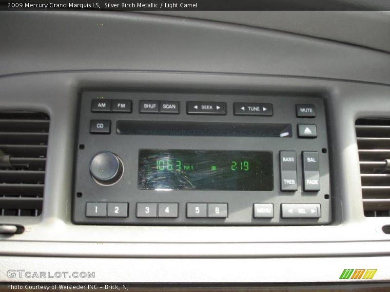 Silver Birch Metallic / Light Camel 2009 Mercury Grand Marquis LS